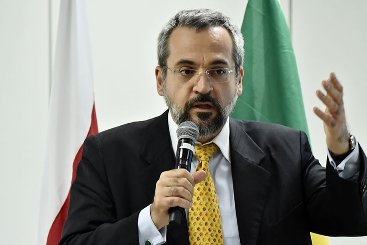 Weintraub vai demitir todos os secretários do MEC 1 press