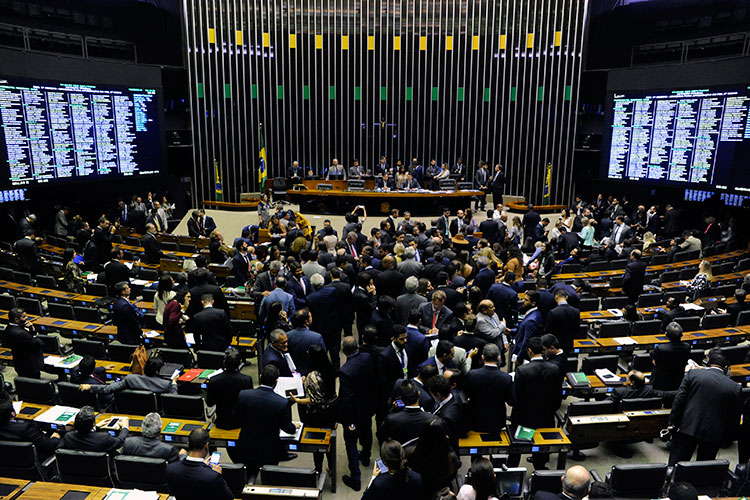 Menos de 10% da Câmara rejeita reforma da Previdência 1 reforma