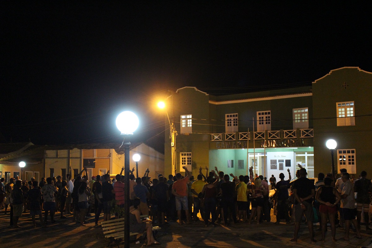Comerciantes de Oeiras realizam manifestação e pedem desburocratização do transito 1 01 1