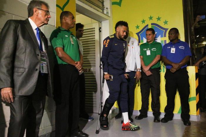 Neymar é cortado da seleção para Copa América após nova lesão 1 25256312
