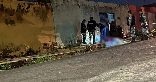 Suspeitos executam um jovem com seis tiros na Zona Sudeste de Teresina (Reprodução)