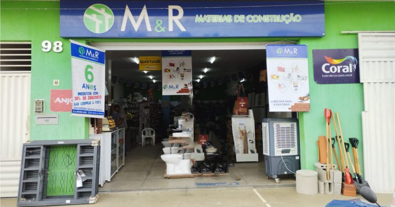 M & R Materiais de Construção comemora 6º aniversário com descontos de até 30%