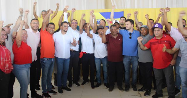Grupo de oposição municipal de Oeiras recebe adesão de dois vereadores e ex-secretário municipal da juventude