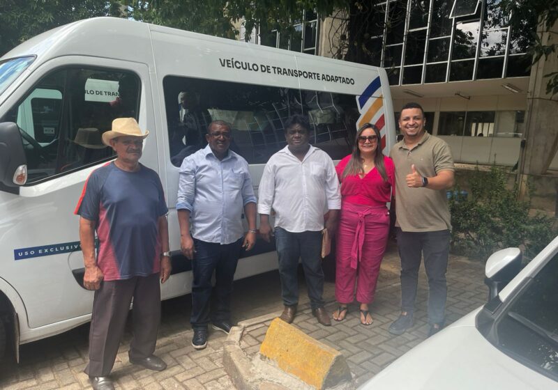 Prefeitura de Cajazeiras do Piauí fortalece acesso à saúde com nova aquisição de uma Van