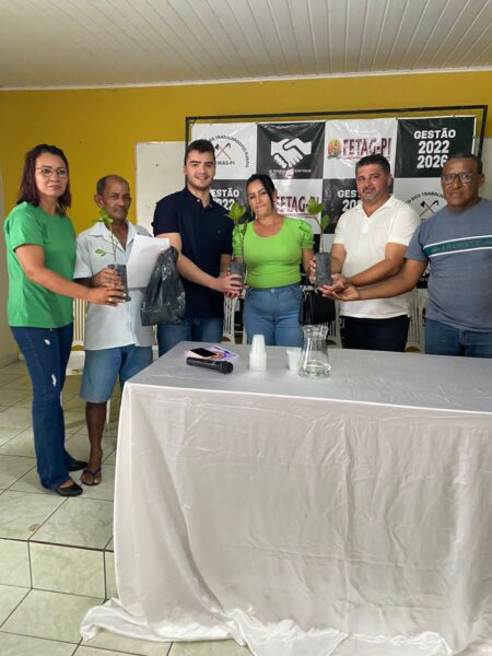 Sindicato dos Trabalhadores Rurais de Oeiras fortalece agricultura familiar com distribuição de mudas de caju 2 mu2