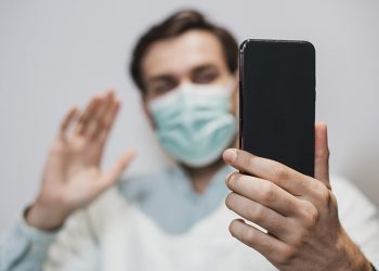 Perfis de IA usam imagem de médicos para vender soluções sem respaldo científico 2 falso medico rede social