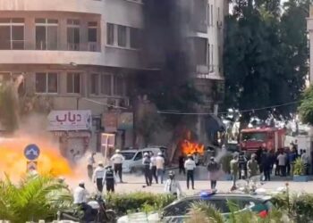 Bombas explodem perto de hotel de Macron e deixam 18 feridos em Damasco 16 2026 07 07t075457z 231395699 rc2v8ma33sdb rtrmadp 3 syria politics