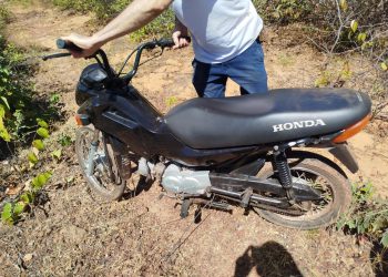 Polícia Civil recupera moto furtada em Oeiras na zona rural de Ipiranga do Piauí 7 WhatsApp Image 2026 07 02 at 14.08.13